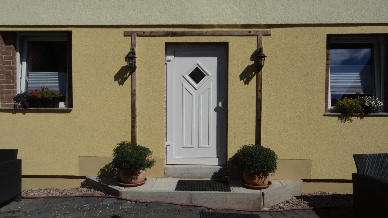 Pension Und Gaestehaus Paffrath Grossbrembach エクステリア 写真