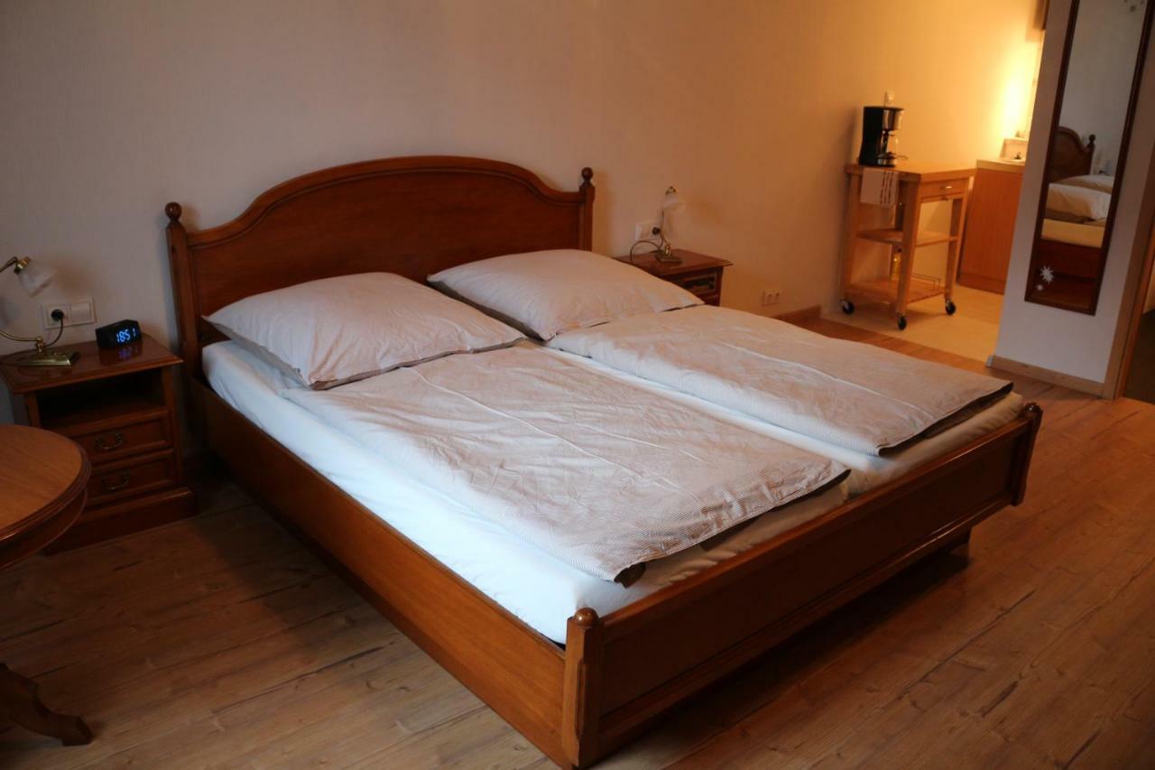 Pension Und Gaestehaus Paffrath Grossbrembach エクステリア 写真